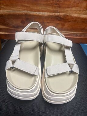 Zara Cream Strap Platform Sandals - Women